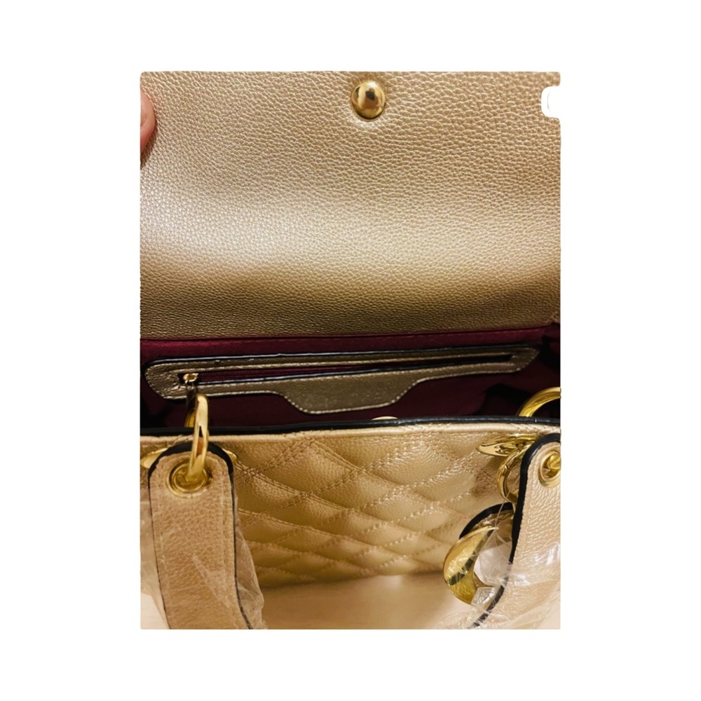 Elegant Gold Quilted Mini Bag - Picture 5 of 8